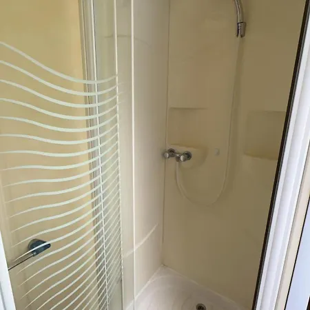 Toad&frog, Le Spot Fun D'agde En Bord De Campsite Agde