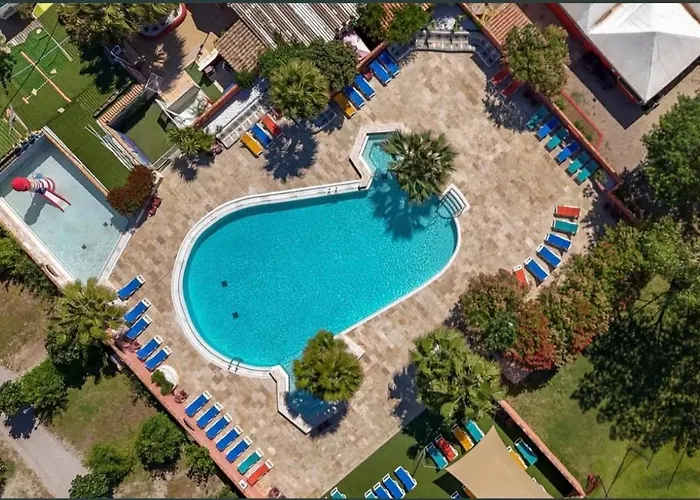 Campsite Toad&frog, Le Spot Fun D'agde En Bord De *